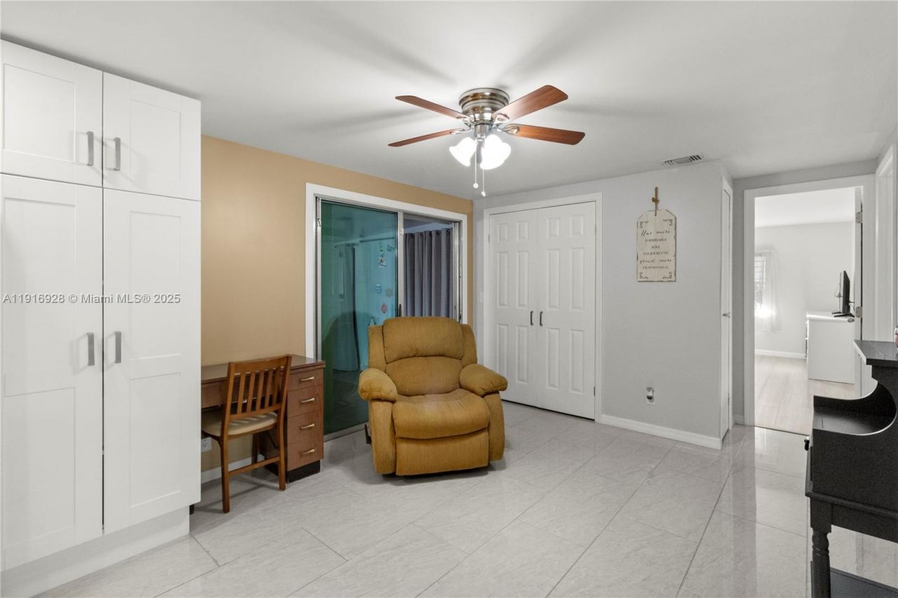 5239 NW 3rd Ave, Deerfield Beach, FL 33064 Photo