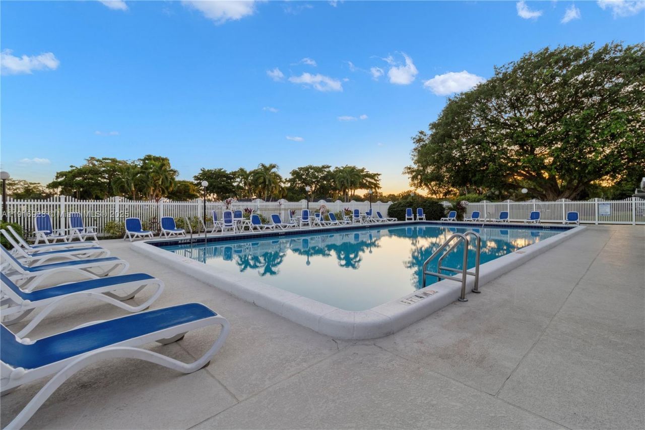 5239 NW 3rd Ave, Deerfield Beach, FL 33064 Photo