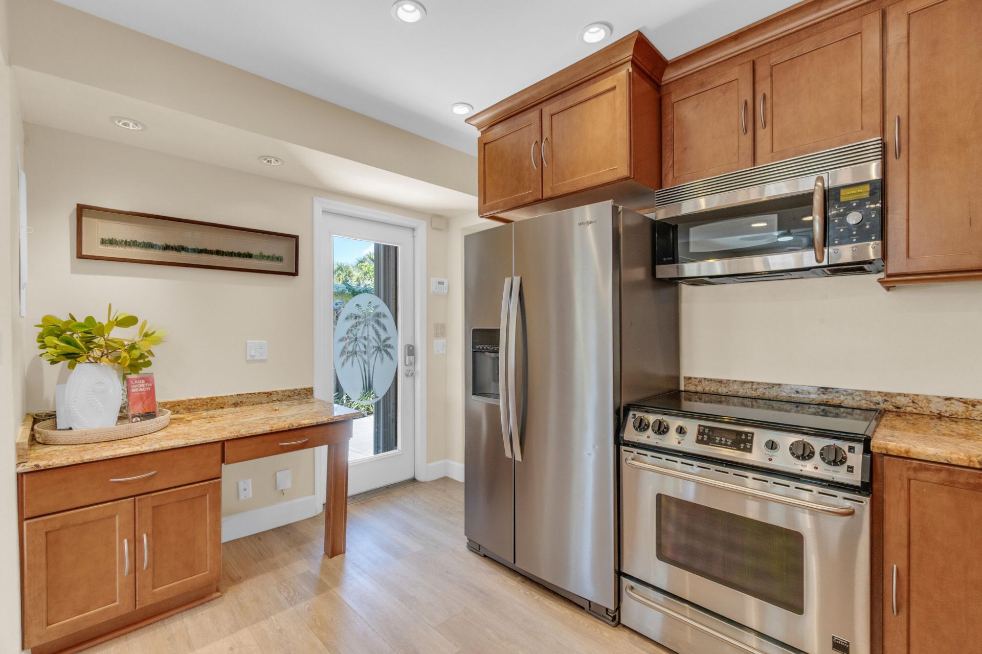 205 N 18th Avenue N, Lake Worth Beach, FL 33460 Photo