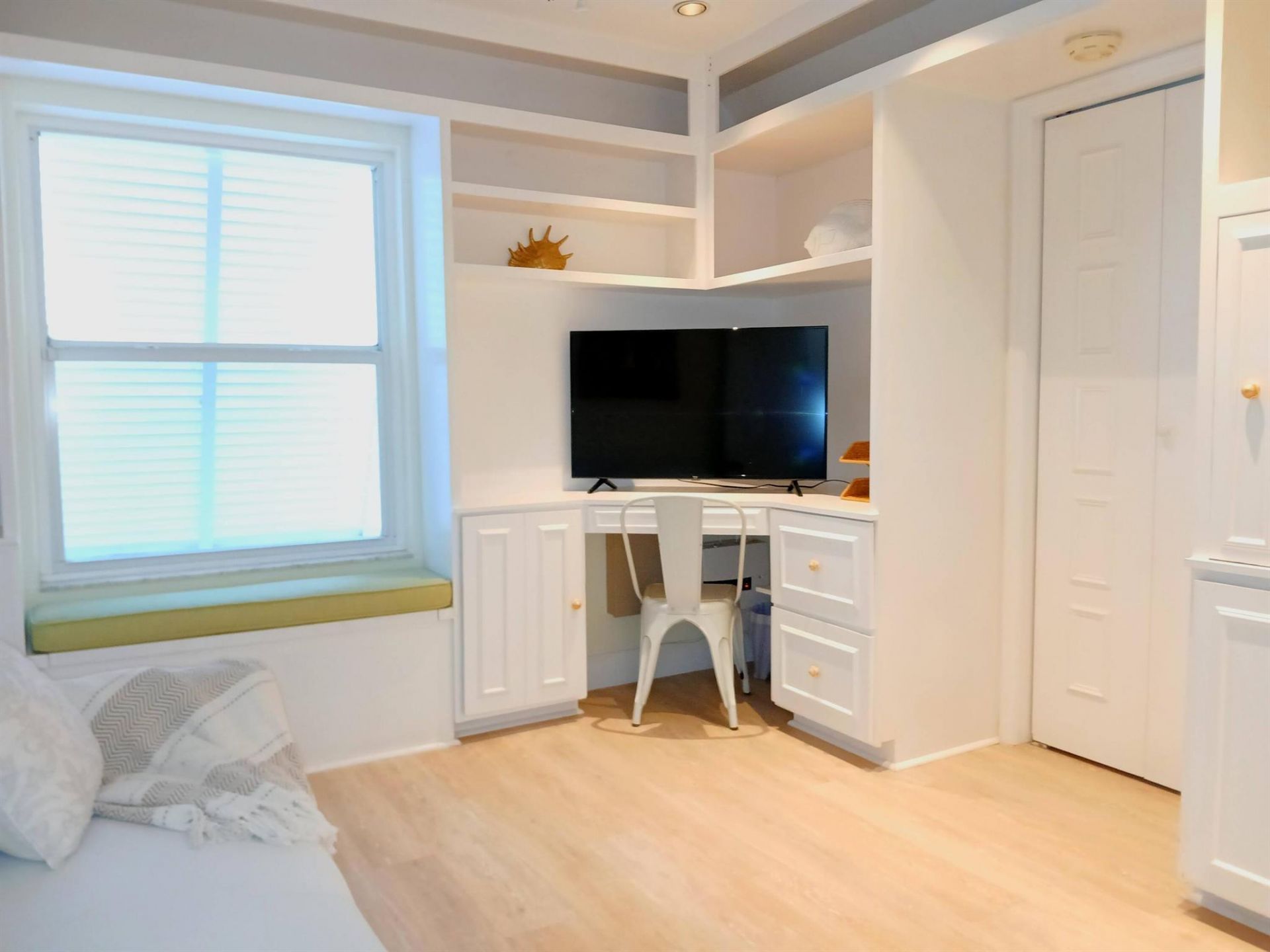 205 N 18th Avenue N, Lake Worth Beach, FL 33460 Photo