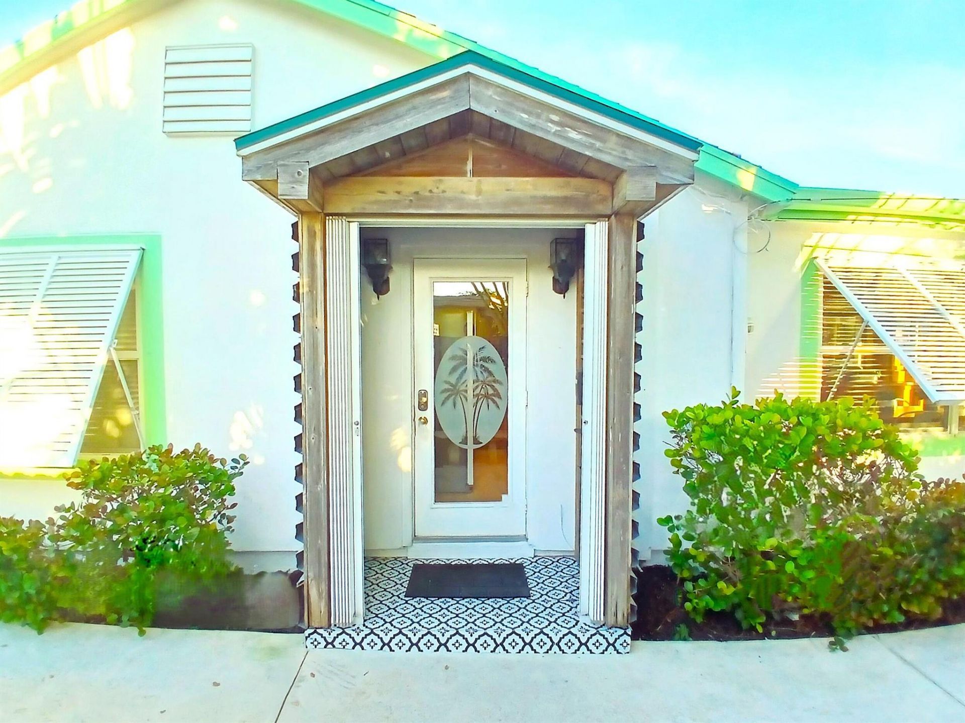 205 N 18th Avenue N, Lake Worth Beach, FL 33460 Photo