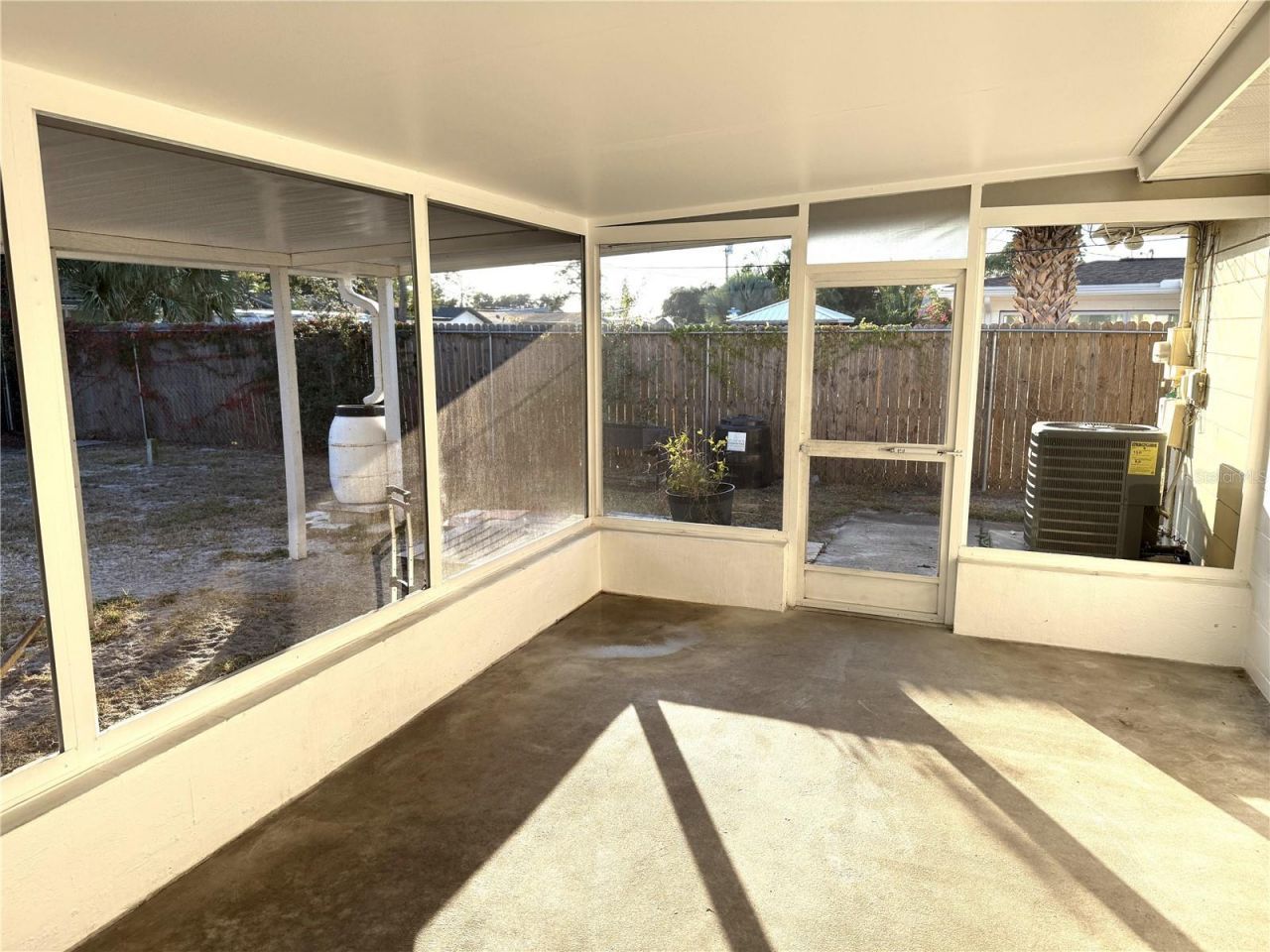 2420 68th Avenue S, Saint Petersburg, FL 33712 Photo