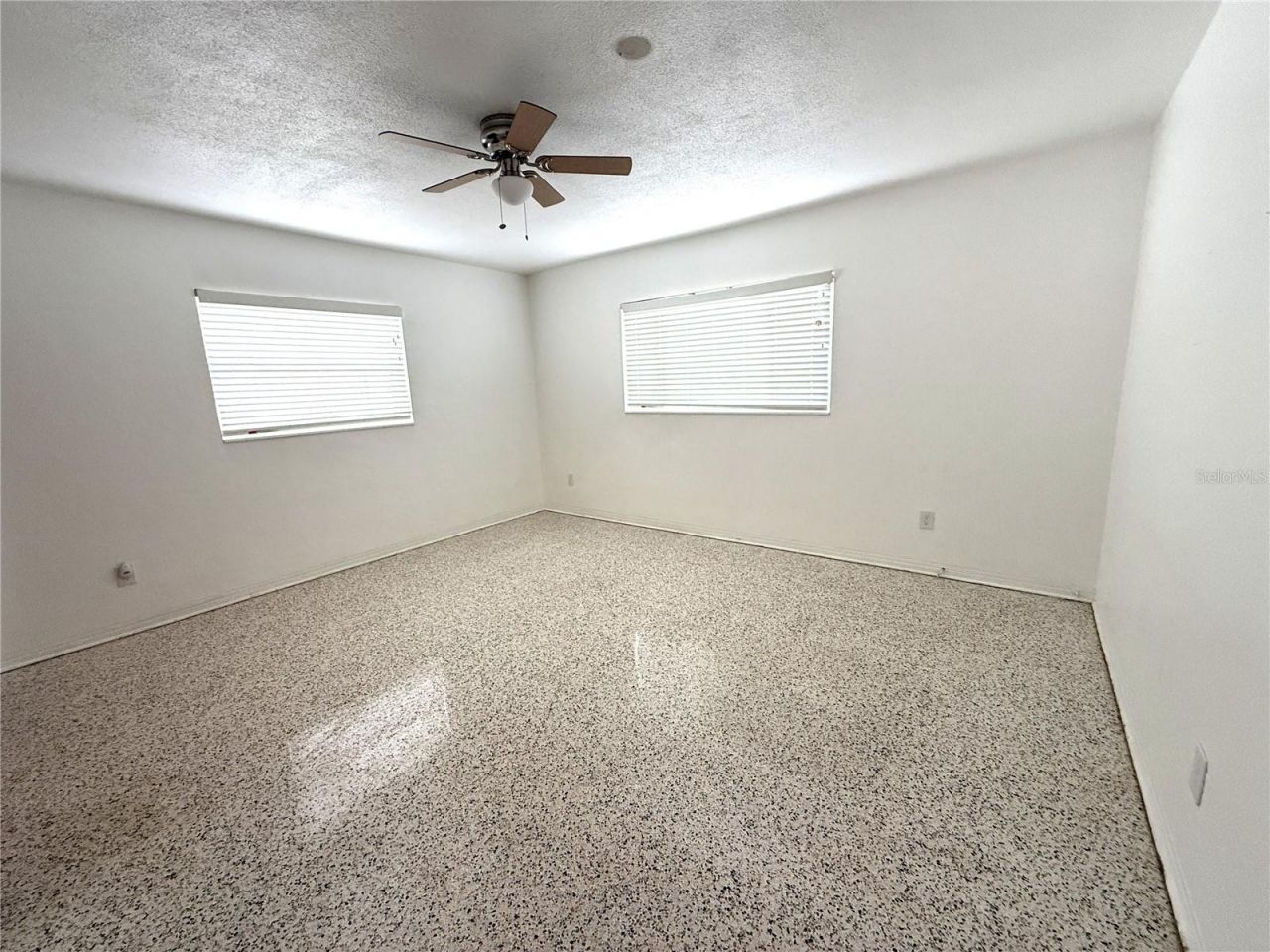 2420 68th Avenue S, Saint Petersburg, FL 33712 Photo