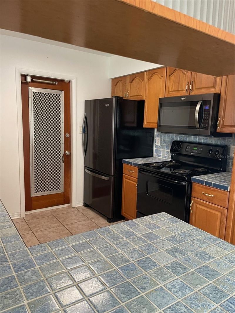 2420 68th Avenue S, Saint Petersburg, FL 33712 Photo