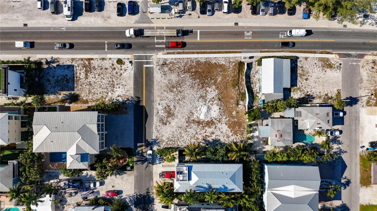 403 Gulf Drive S, Bradenton Beach, FL 34217 Photo