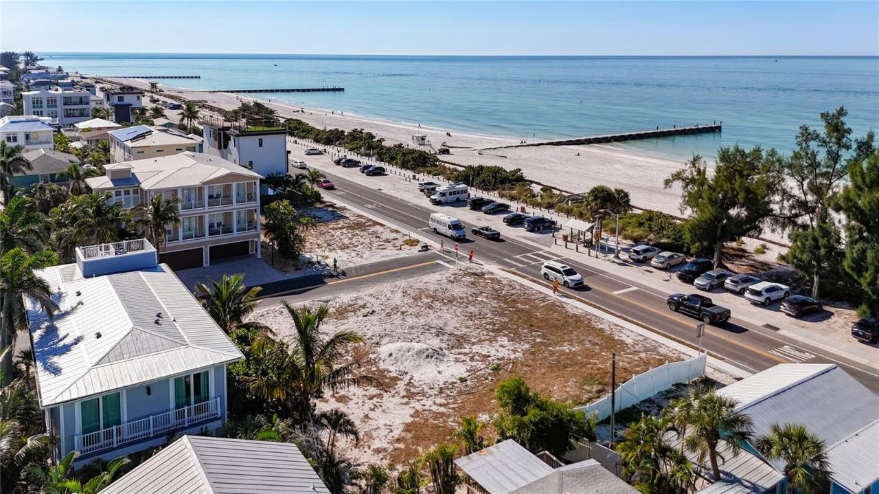 403 Gulf Drive S, Bradenton Beach, FL 34217 Photo