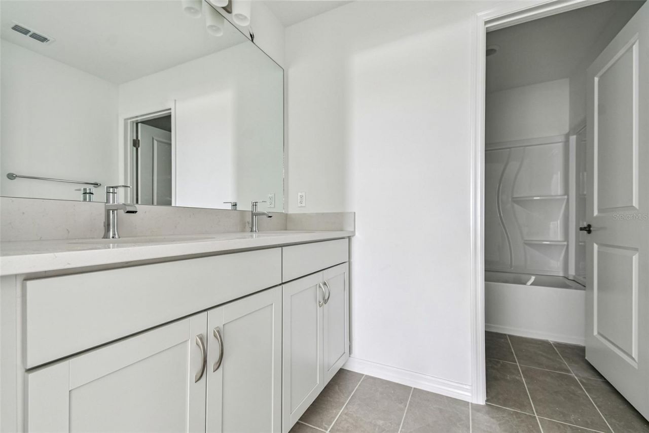 9110 Optimist Way, Palmetto, FL 34221 Photo