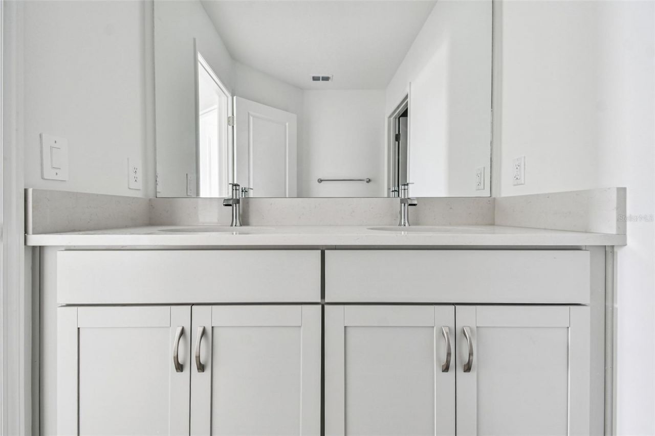 9110 Optimist Way, Palmetto, FL 34221 Photo