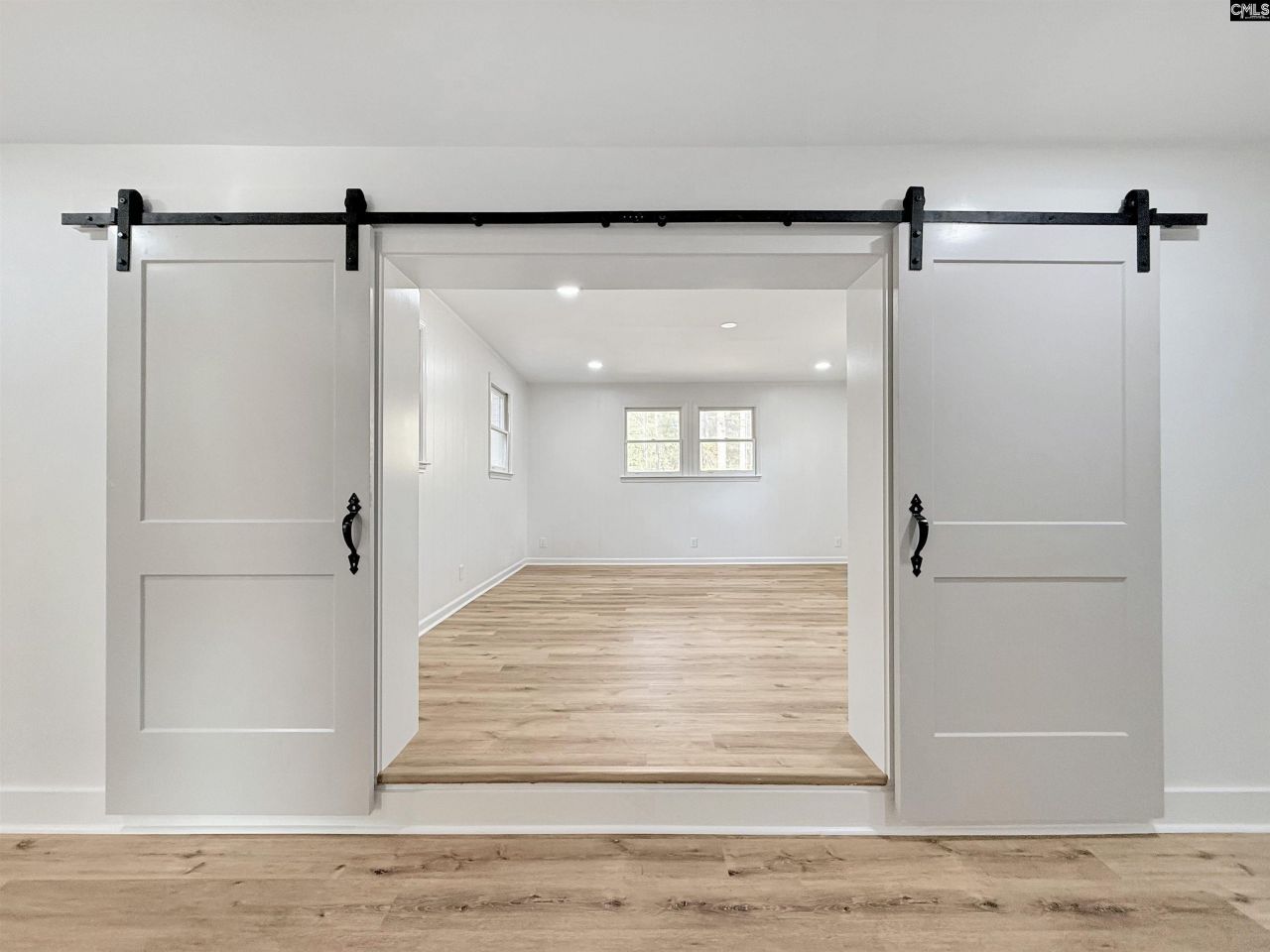 6621 Valleybrook Road Photo 8