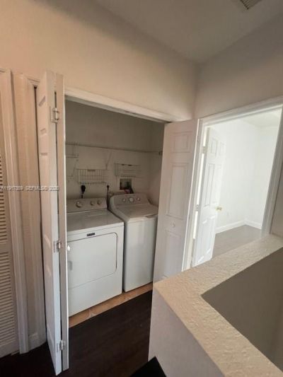 8305 NW 108th Ave, Unit 7-18, Doral, FL 33178 Photo