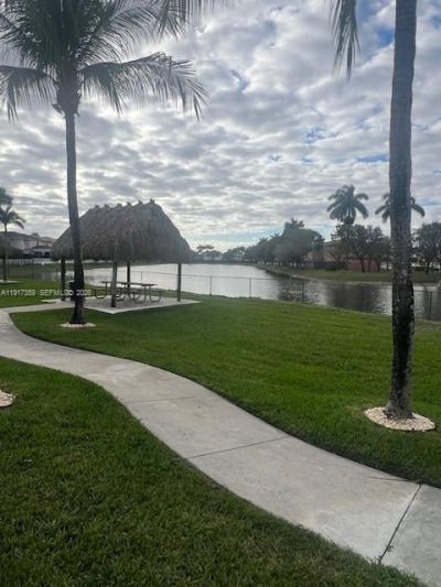 8305 NW 108th Ave, Unit 7-18, Doral, FL 33178 Photo