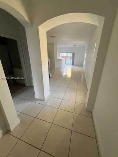 8305 NW 108th Ave, Unit 7-18, Doral, FL 33178 Photo