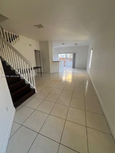 8305 NW 108th Ave, Unit 7-18, Doral, FL 33178 Photo