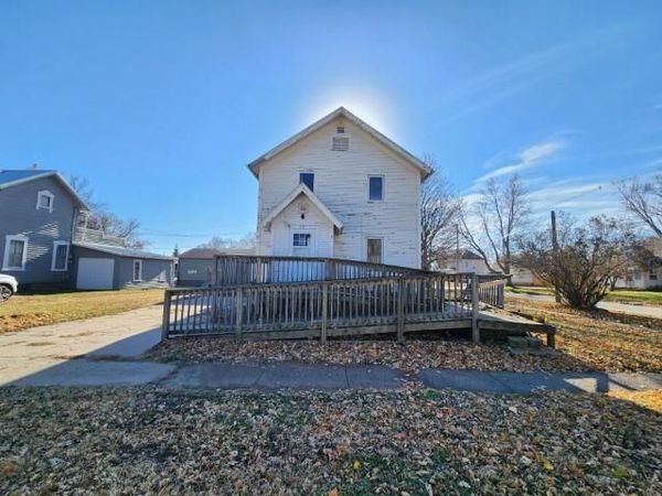 319 W State Street, Algona, IA 50511