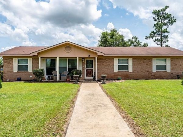 414 Pine Glen Drive, Albany, GA 31705