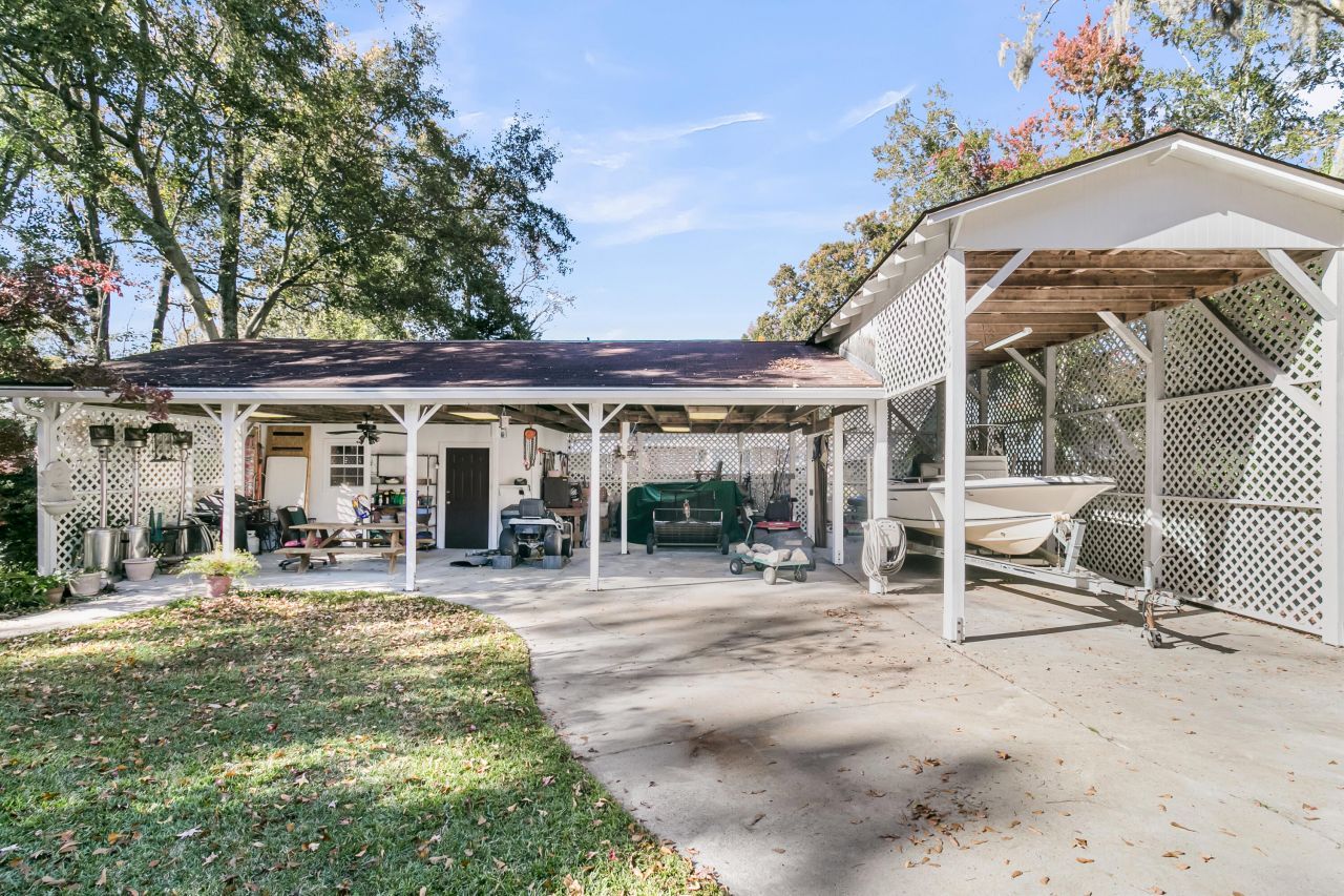 1016 Wheeler Drive Photo 3