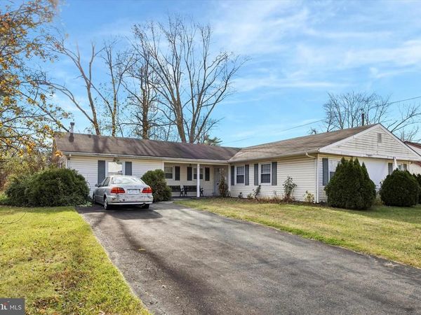 35 EAGEN LANE, WILLINGBORO, NJ 08046