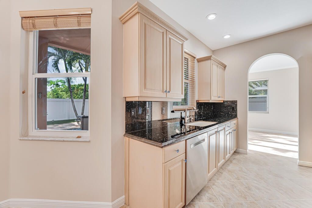 1760 Annandale Circle, Royal Palm Beach, FL 33411 Photo