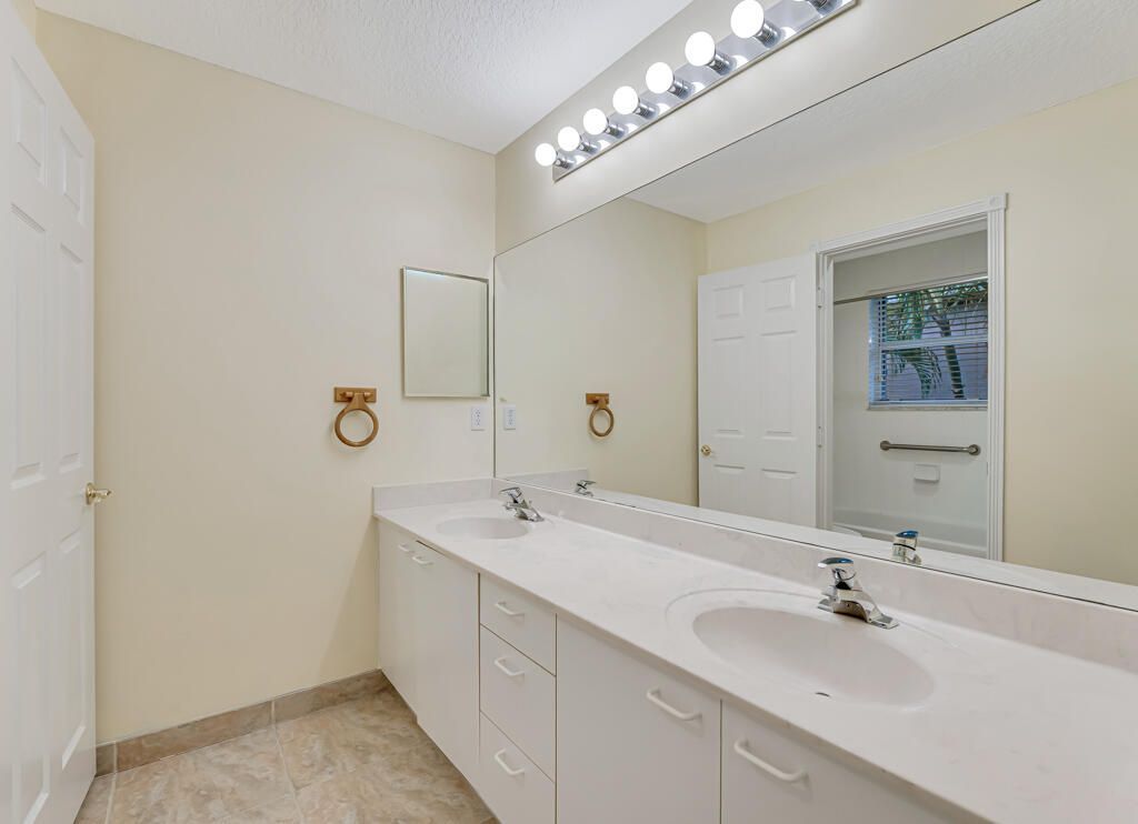 1760 Annandale Circle, Royal Palm Beach, FL 33411 Photo