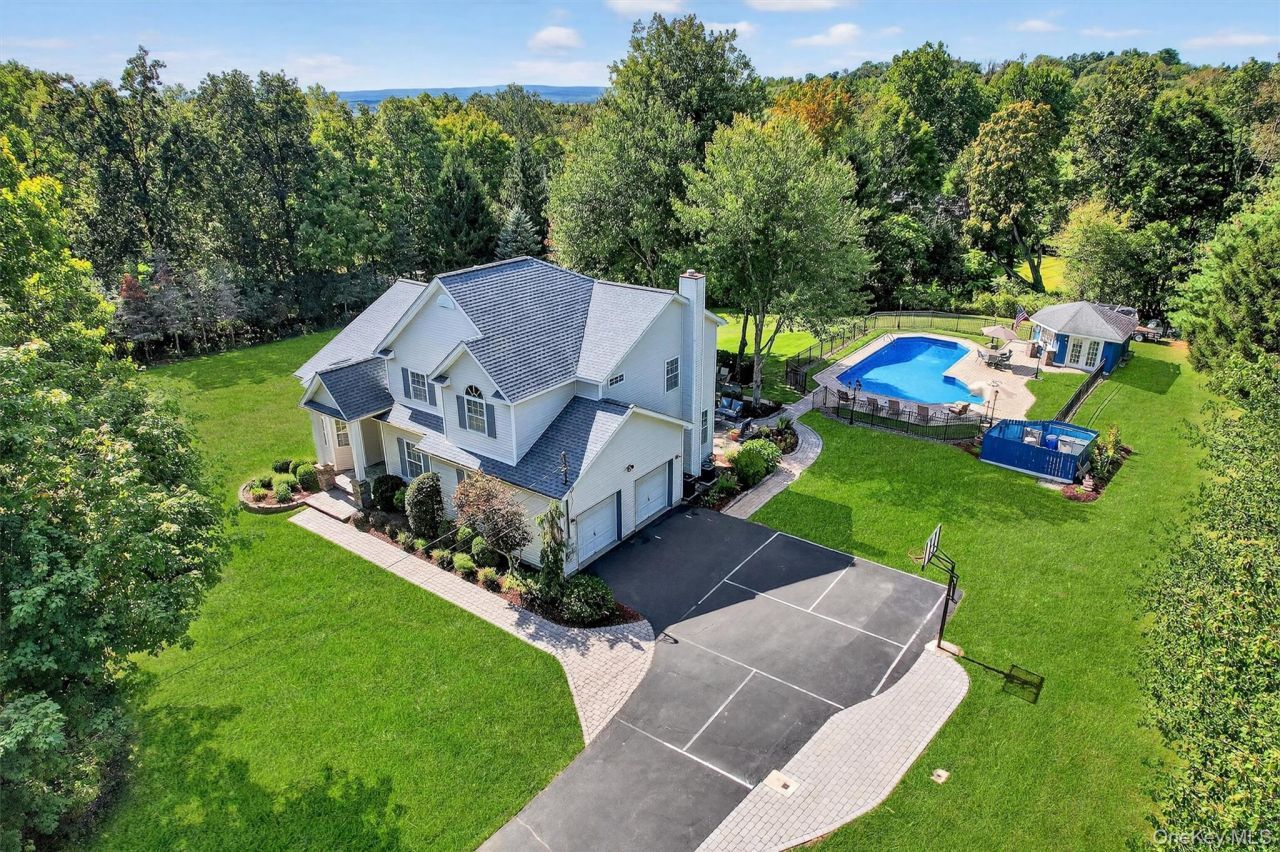 1 Fox Road, Florida, NY 10921 Main Photo