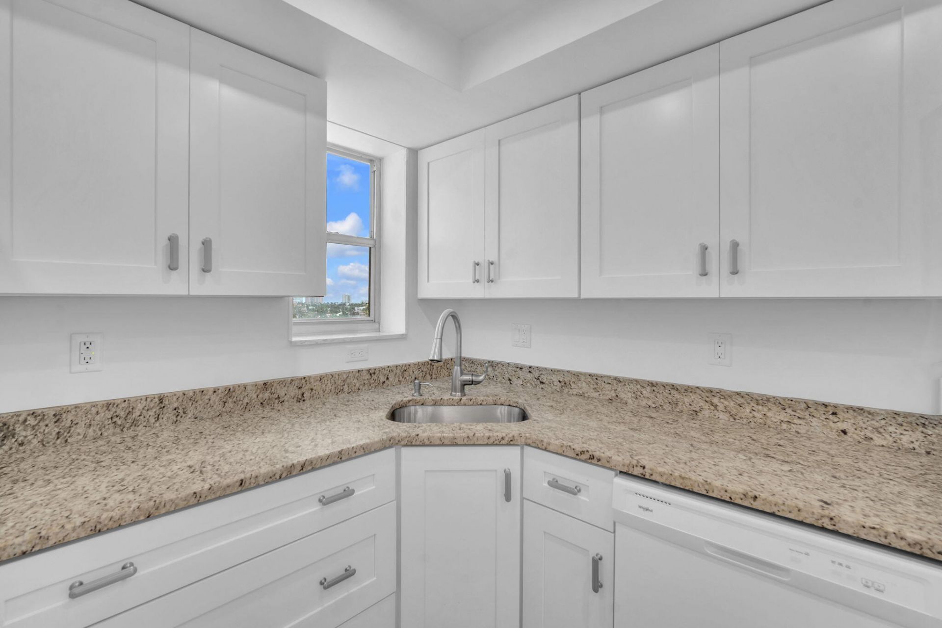 777 S Federal Highway, Unit Rp907, Pompano Beach, FL 33062 Photo