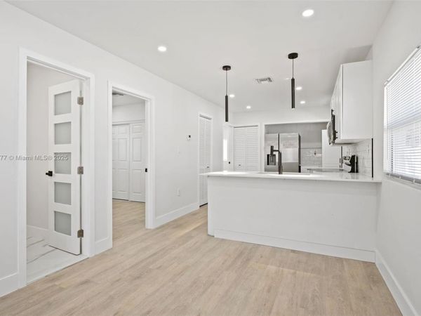 1844 NW 67th St, Miami, FL 33147