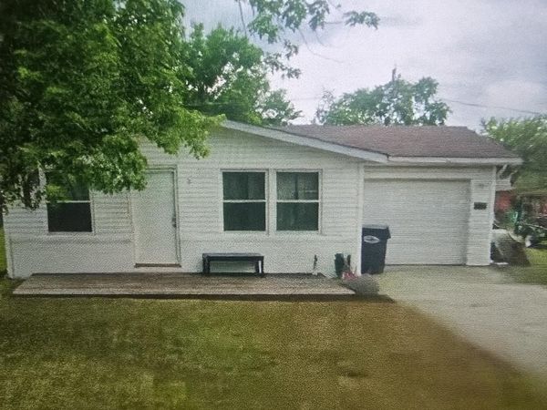 512 W Plate Glass Street, Montpelier, IN 47359