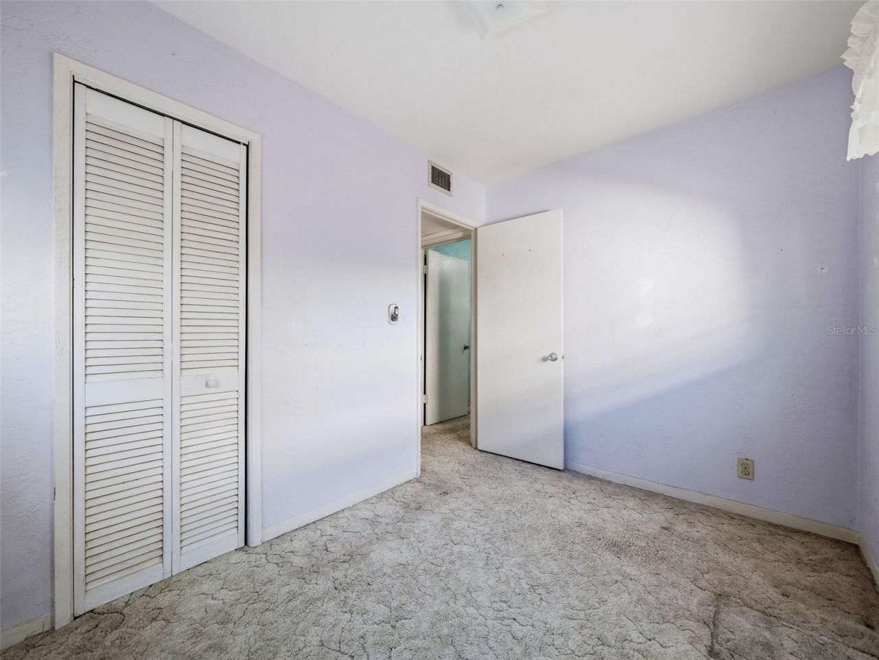 813 E 8th Avenue, New Smyrna Beach, FL 32169 Photo