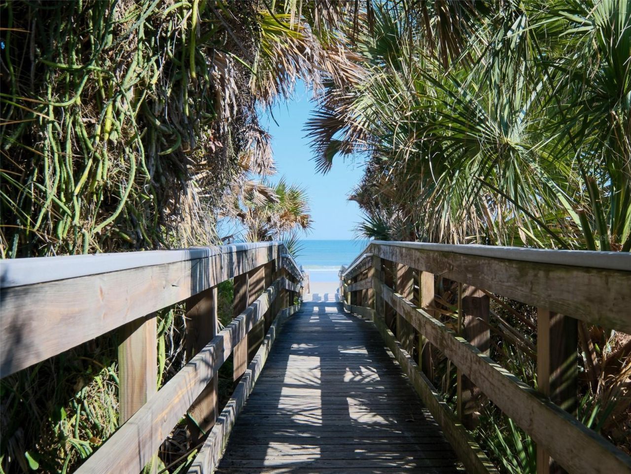 813 E 8th Avenue, New Smyrna Beach, FL 32169 Photo