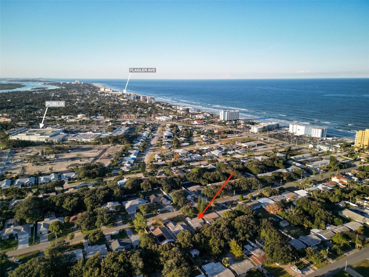 813 E 8th Avenue, New Smyrna Beach, FL 32169 Photo