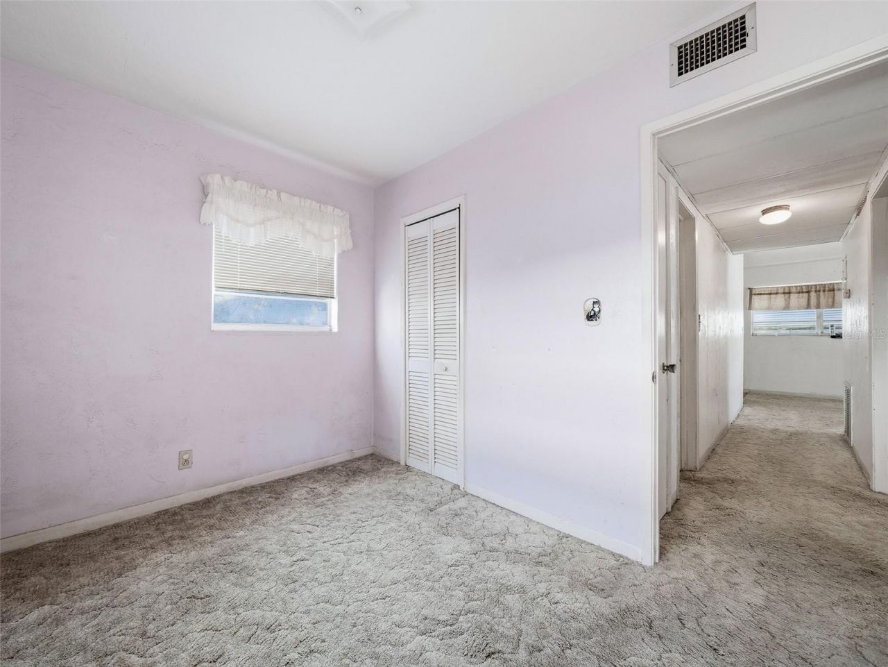 813 E 8th Avenue, New Smyrna Beach, FL 32169 Photo