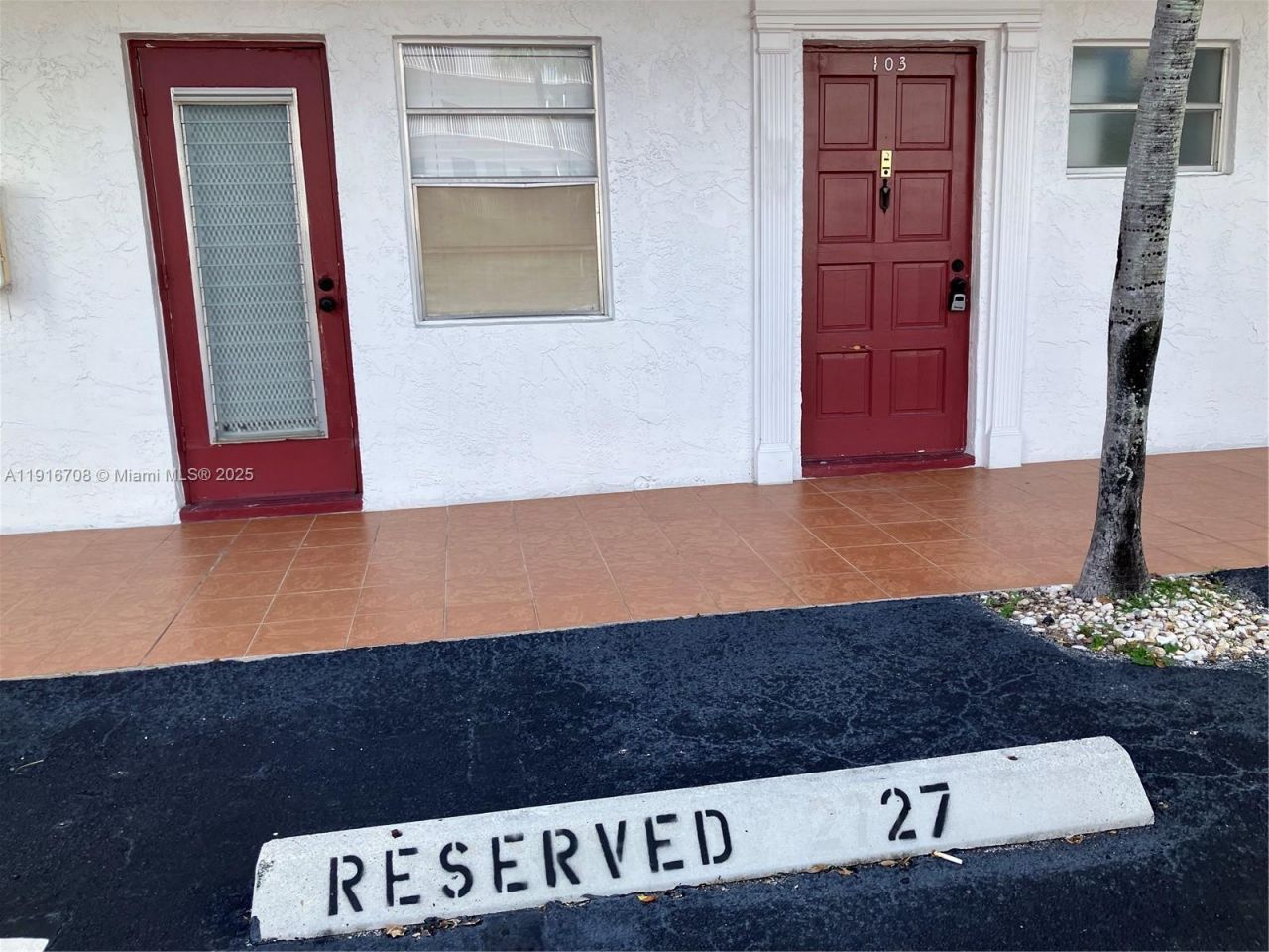 4270 NW 40th St, Unit 103, Lauderdale Lakes, FL 33319 Photo