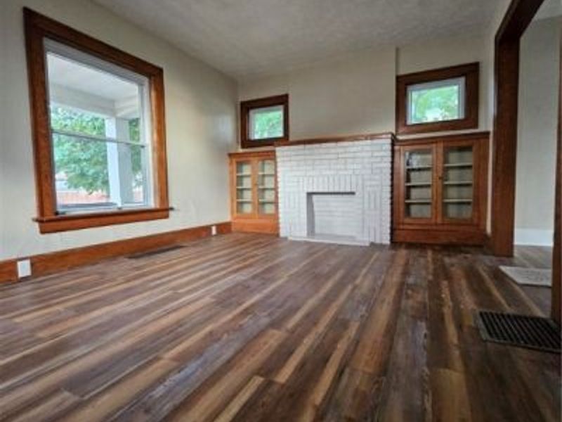 436 Cole Avenue, Akron, OH 44301 Photo 2