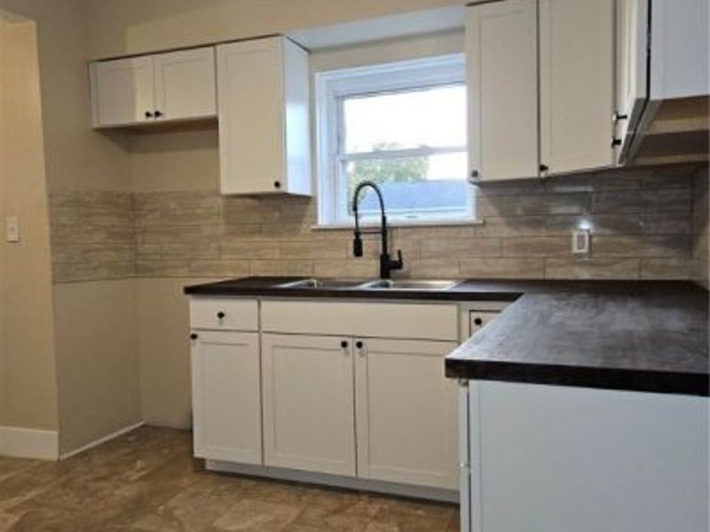 436 Cole Avenue, Akron, OH 44301 Photo 6