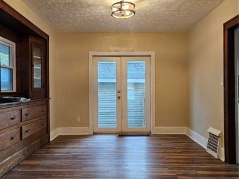 436 Cole Avenue, Akron, OH 44301 Photo 7