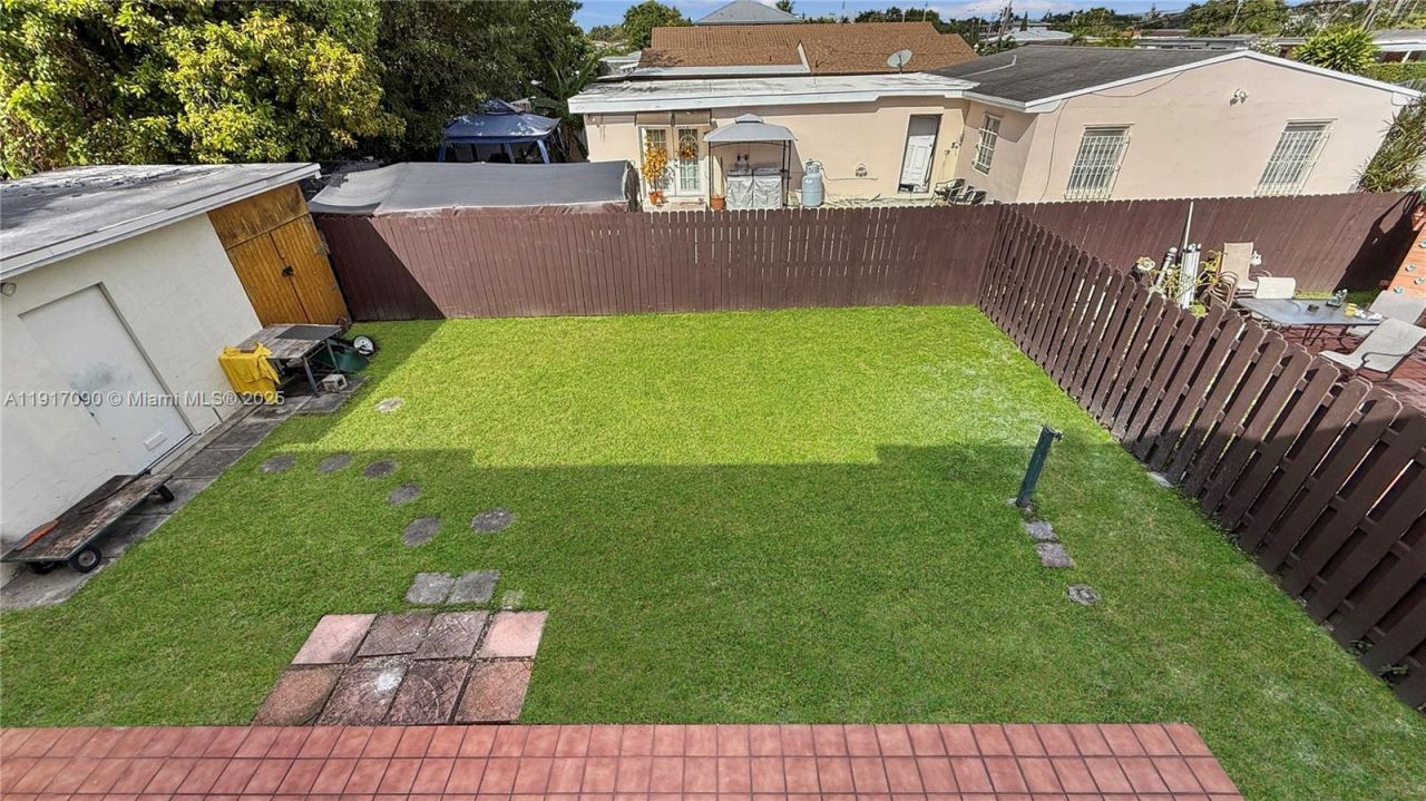 8877 SW 36th St, Miami, FL 33165 Photo