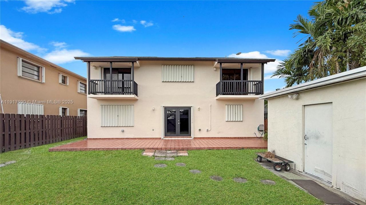 8877 SW 36th St, Miami, FL 33165 Photo