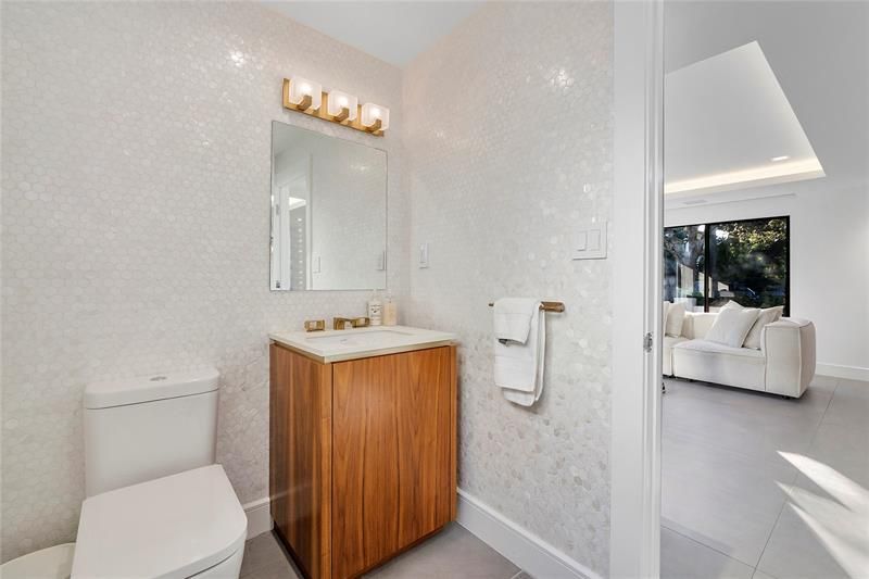 500 NE 14th Avenue, Fort Lauderdale, FL 33301 Photo