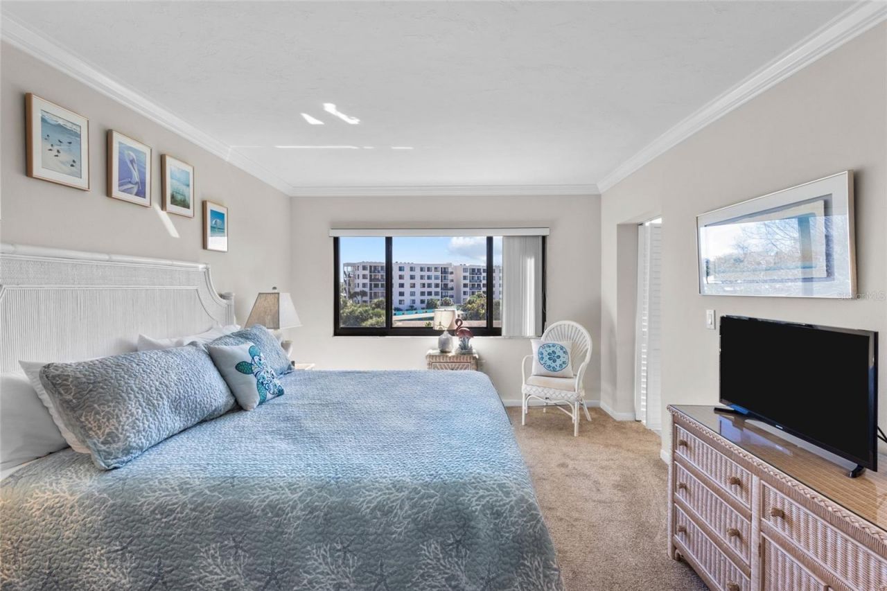 6236 Midnight Pass Road, Unit 305, Sarasota, FL 34242 Photo