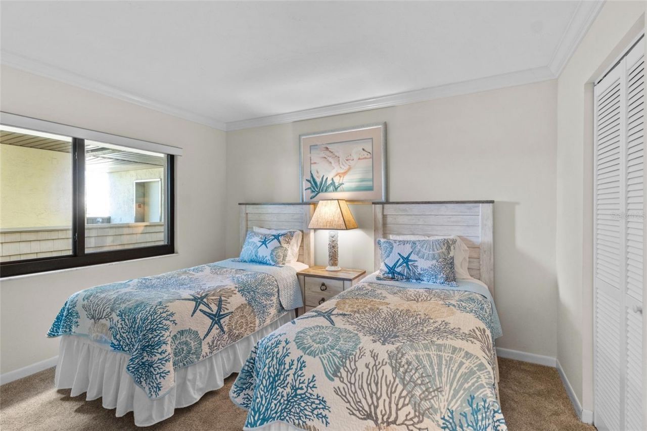 6236 Midnight Pass Road, Unit 305, Sarasota, FL 34242 Photo