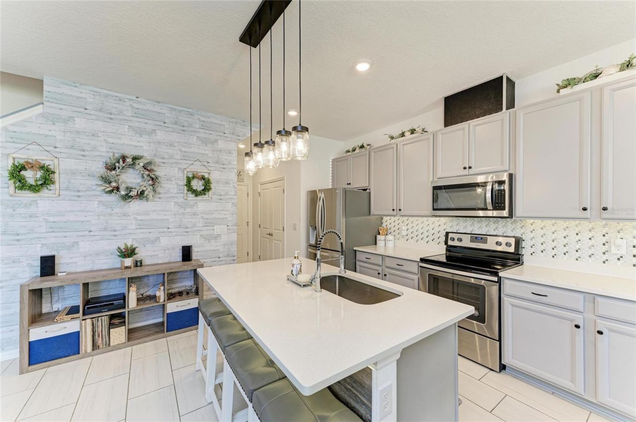 11637 Woodleaf Drive, Lakewood Ranch, FL 34211 Photo