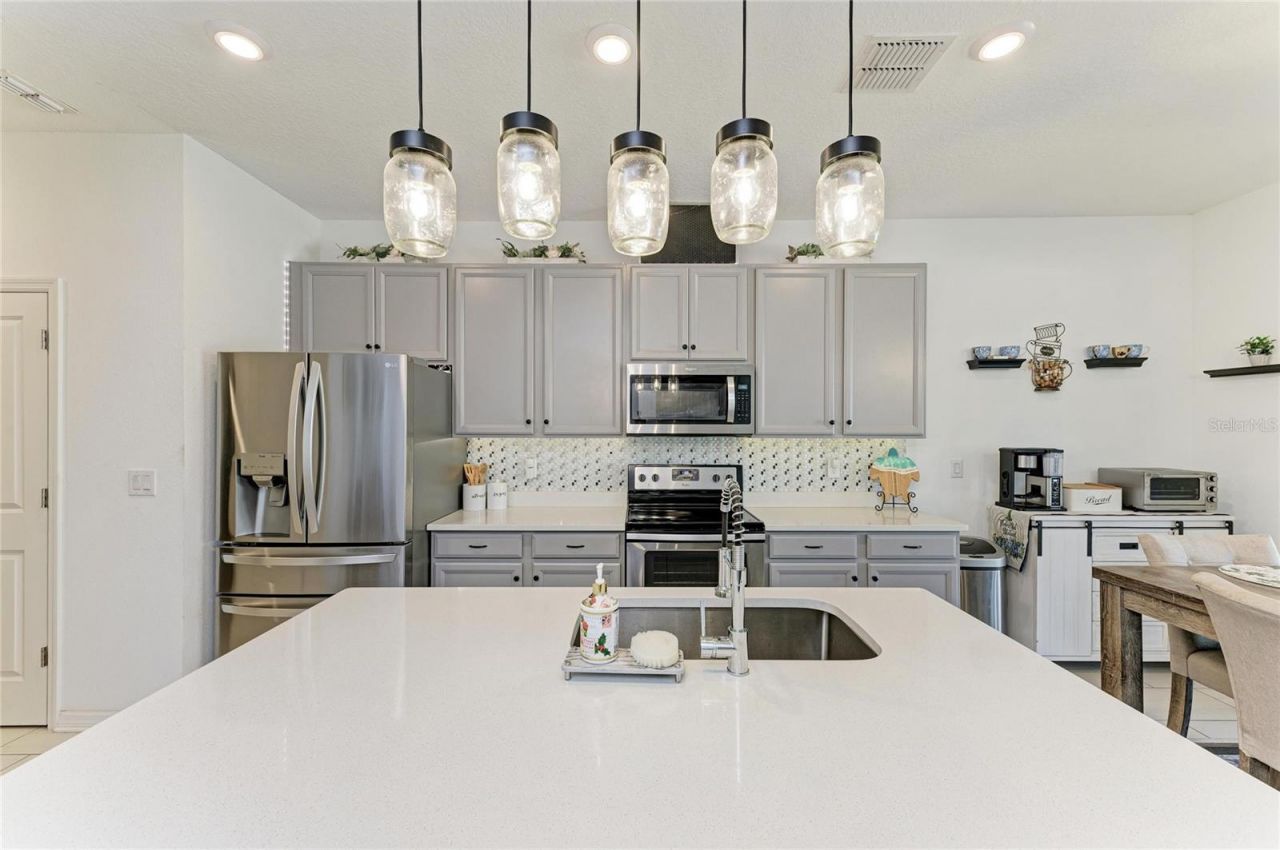 11637 Woodleaf Drive, Lakewood Ranch, FL 34211 Photo