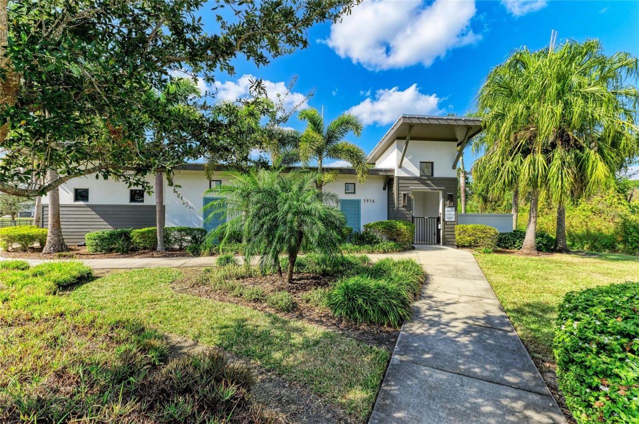 11637 Woodleaf Drive, Lakewood Ranch, FL 34211 Photo