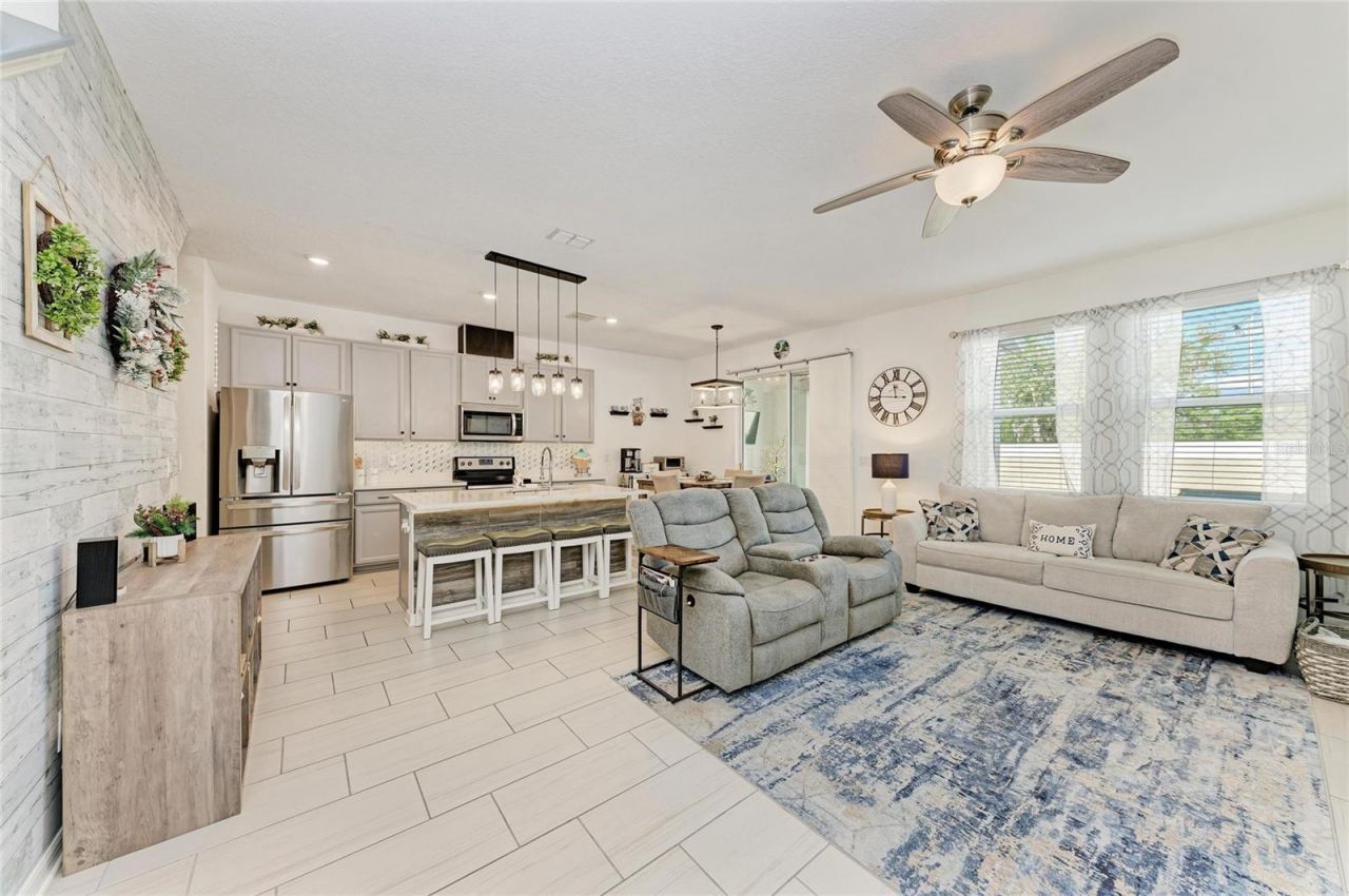 11637 Woodleaf Drive, Lakewood Ranch, FL 34211 Photo