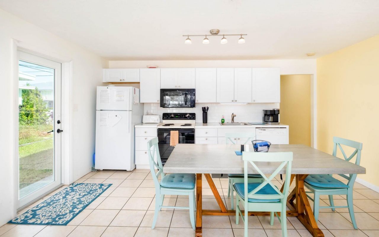 261 - 271 9th Street, Key Colony, FL 33051 Photo