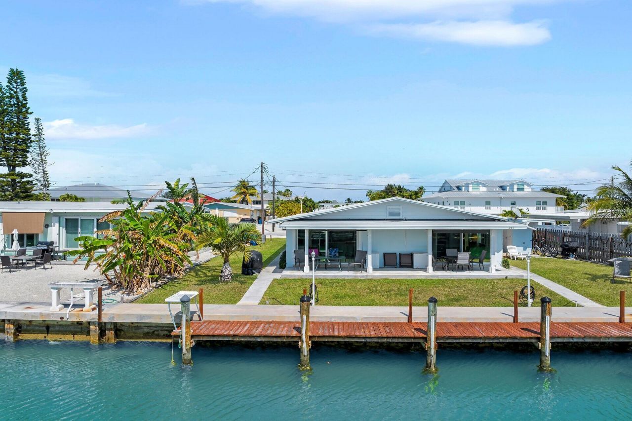 261 - 271 9th Street, Key Colony, FL 33051 Photo