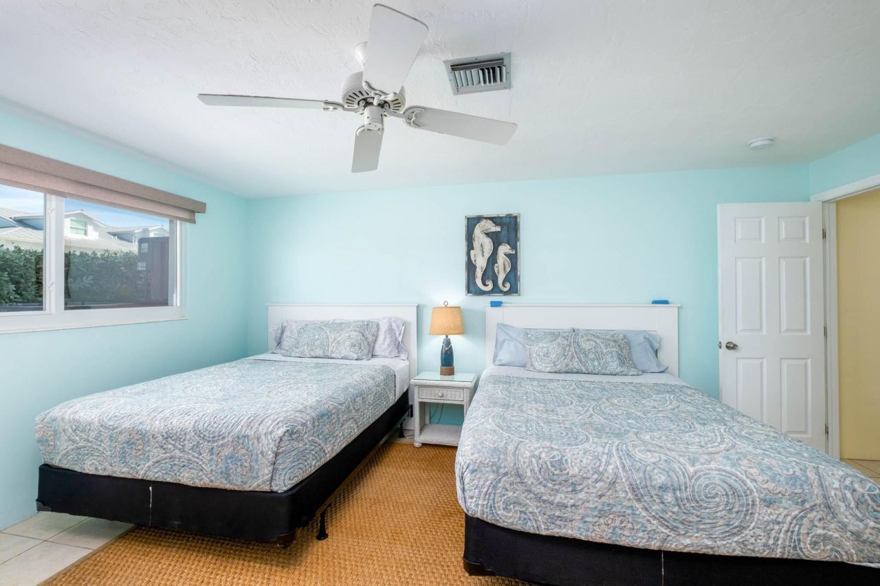 261 - 271 9th Street, Key Colony, FL 33051 Photo