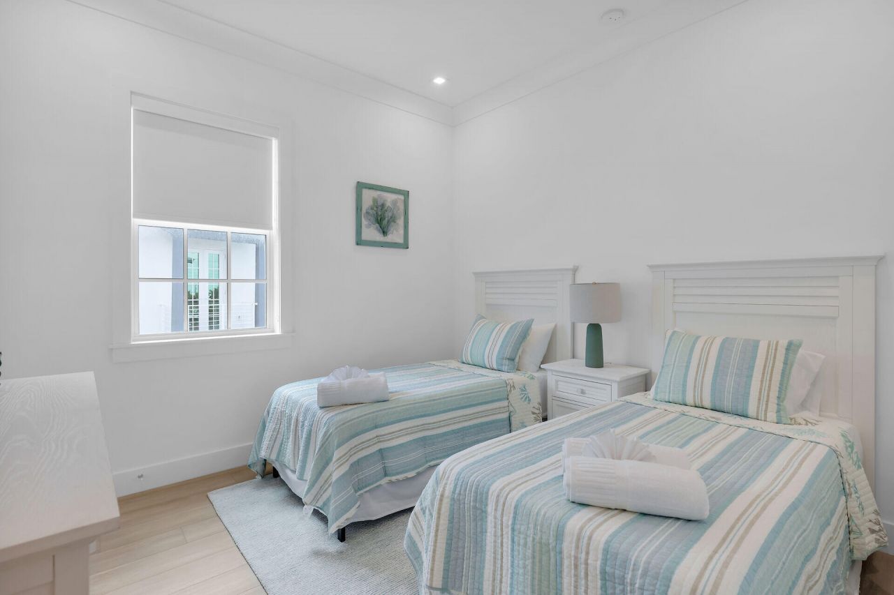 59720 Overseas Hwy, Unit 9, Marathon, FL 33050 Photo