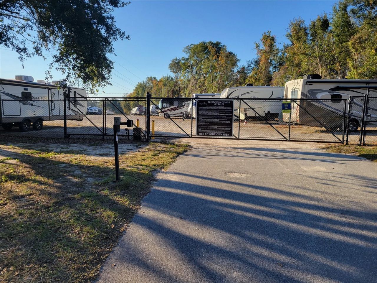 27343 Roanoke Drive, Leesburg, FL 34748 Photo