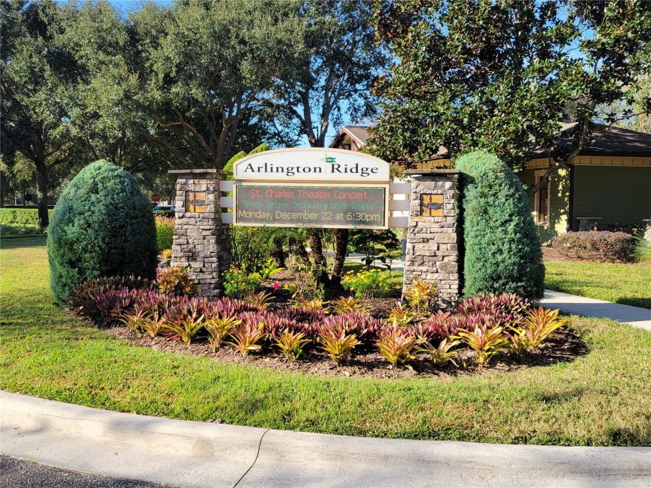 27343 Roanoke Drive, Leesburg, FL 34748 Photo